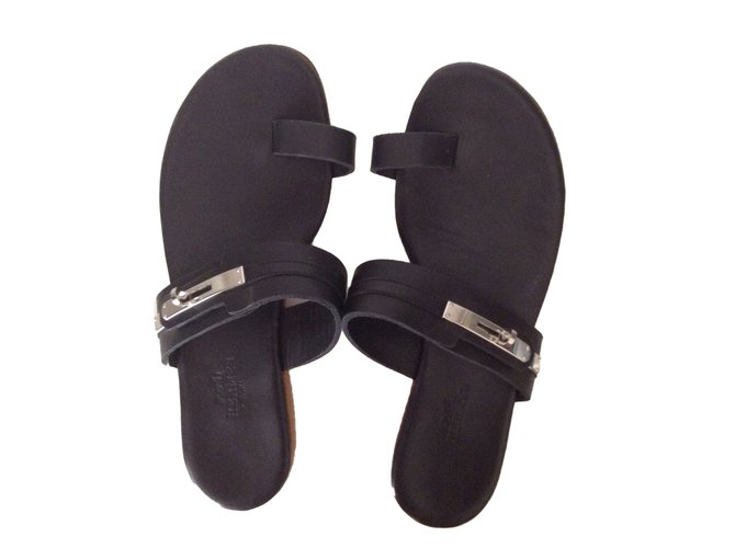 Kelly Hermès Sandals Black Leather  ref.40475