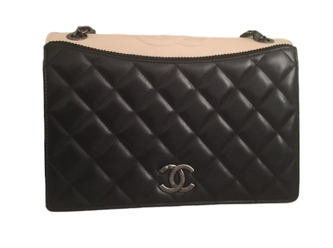 Chanel 2016 limited edition Black Leather  ref.40495