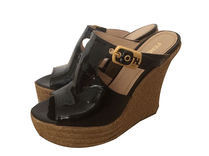 Fendi Mules compensées