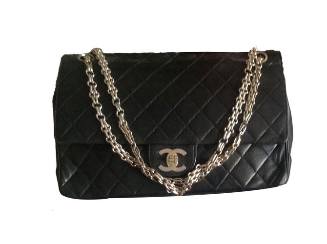Chanel TIMELESS Black Leather  ref.40664
