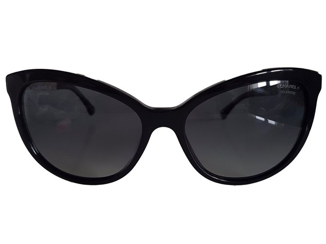 Chanel Sonnenbrille Schwarz Gummi  ref.41004