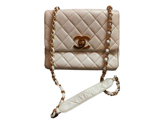 Timeless Chanel Bolsa Branco Couro  ref.41089