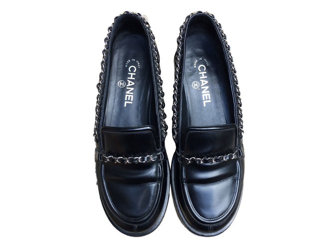 Chanel Flats Black Leather  ref.41137