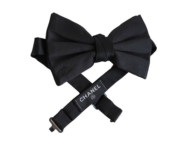 Chanel Cravatta a farfalla Nero Seta
