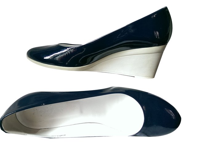 Hogan Escarpins Cuir vernis Bleu  ref.41263