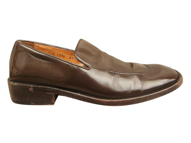 Gucci Loafers Slip ons Brown Patent leather  ref.41471