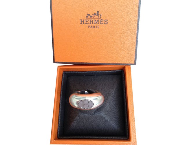 Hermès H ring Silvery Silver  ref.41708