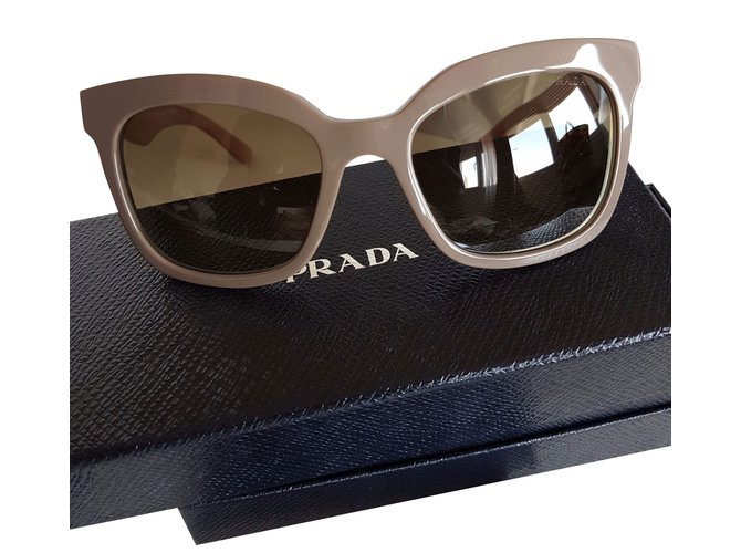 Prada Sunglasses Beige Rubber  ref.41858
