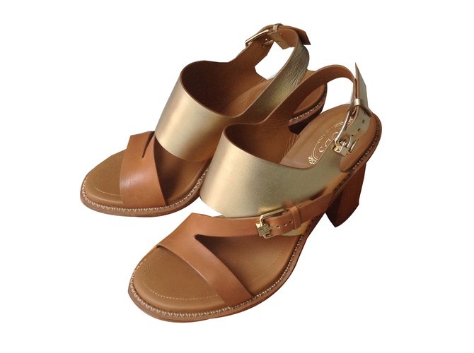 Tod's Sandals Leather  ref.42020