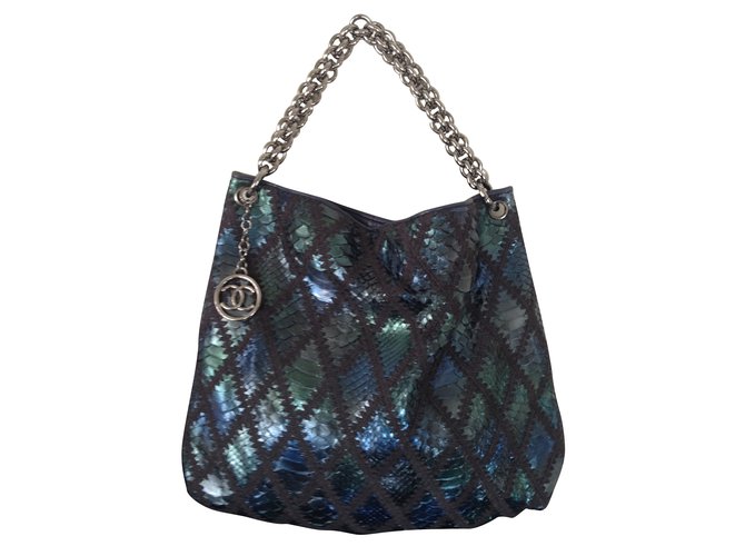Bolsa Chanel Tote de Python Azul 
