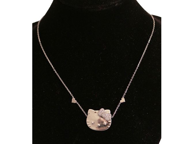 Victoria Casal Hello Kitty Silvery