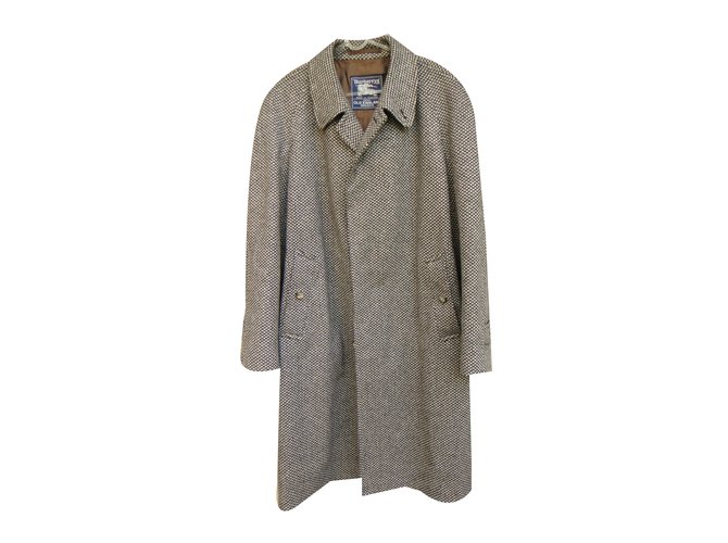Burberry Men Coats Outerwear Grey Wool  ref.42503