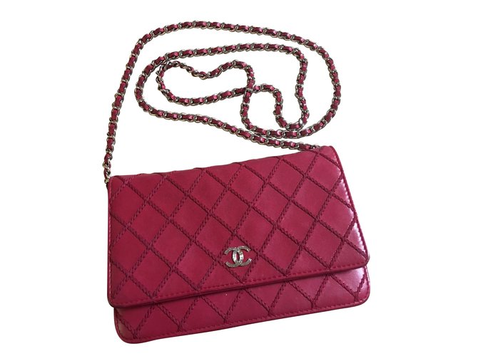 Chanel WOC satchels Red Leather  ref.42610