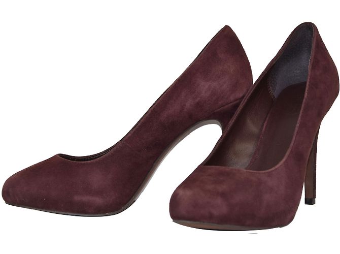 Ash Heels