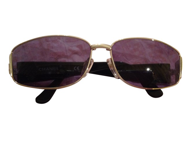 Chanel Oculos escuros Preto Resina  ref.42933