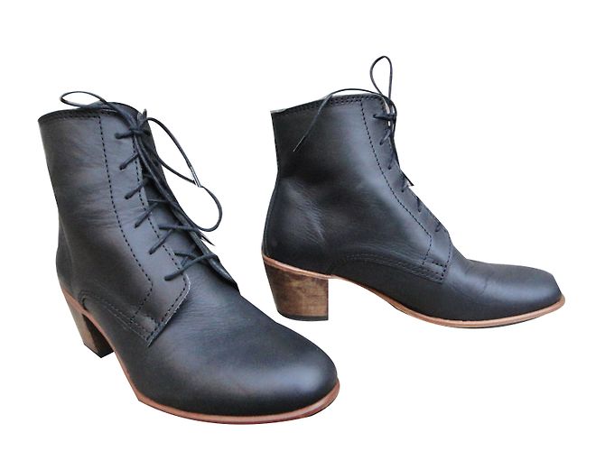 La Botte Gardiane Botines Negro