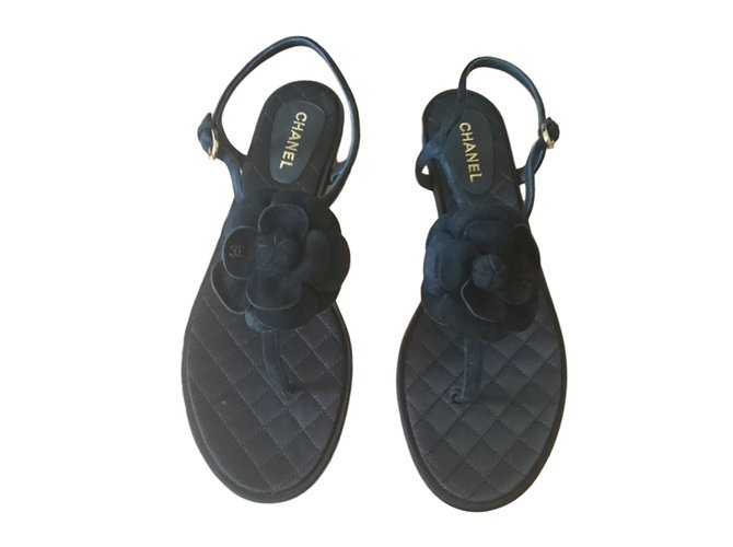 Sandálias Chanel, Tamanho 41 Azul Couro  ref.43015