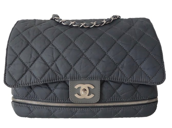 Chanel TIMELESS Gris  ref.43097