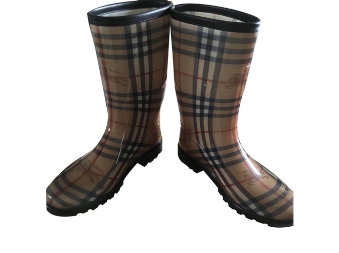 Intact iets bijnaam Burberry rain Boots Beige Plastic ref.43426 - Joli Closet