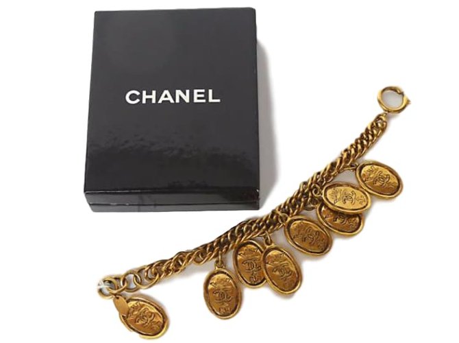 Chanel Armbänder Golden Vergoldet  ref.43430