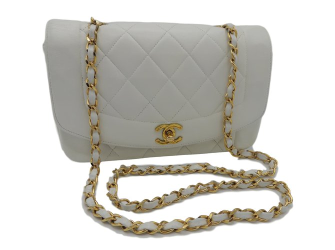Chanel Bolsas Branco Couro  ref.43532