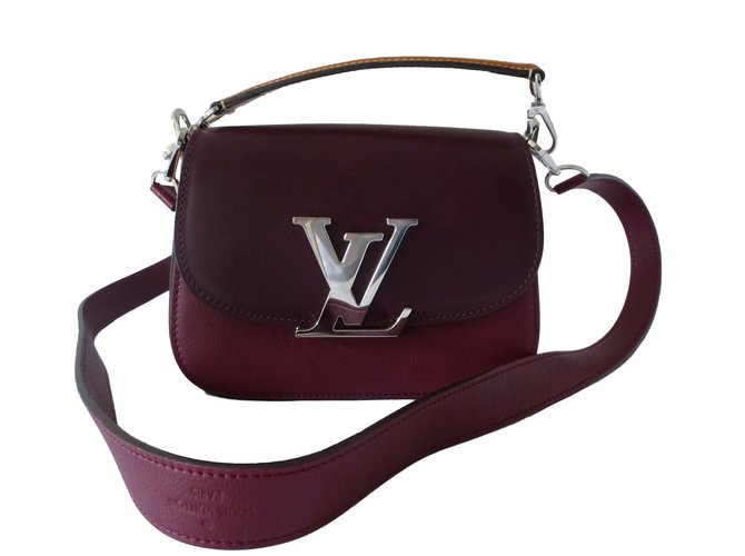 Vivienne Louis Vuitton Handtaschen Mehrfarben Leder  ref.43727