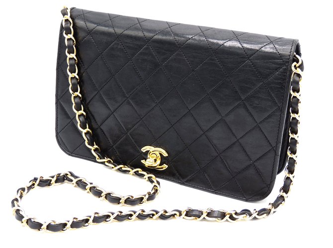 Timeless Chanel Handbags Black Leather  ref.43804