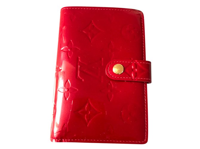 Louis Vuitton Geldbörsen Rot Leder  ref.43810