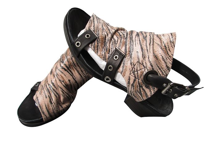 Autre Marque DKODE Sandalen aus Leder Zebra Muster 5.5cm Absatz Zebra-druck