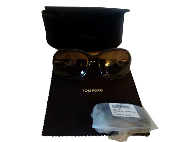Tom Ford Lunettes de soleil Plastique Marron  ref.44116