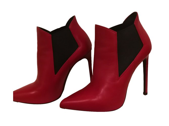 Yves Saint Laurent Ankle Boots Red Leather  ref.44294