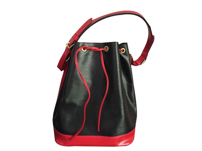 Noe Louis Vuitton Handtaschen Noé Schwarz Rot Leder  ref.44325