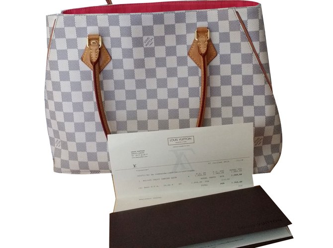 Louis Vuitton Handbags Beige  ref.44326