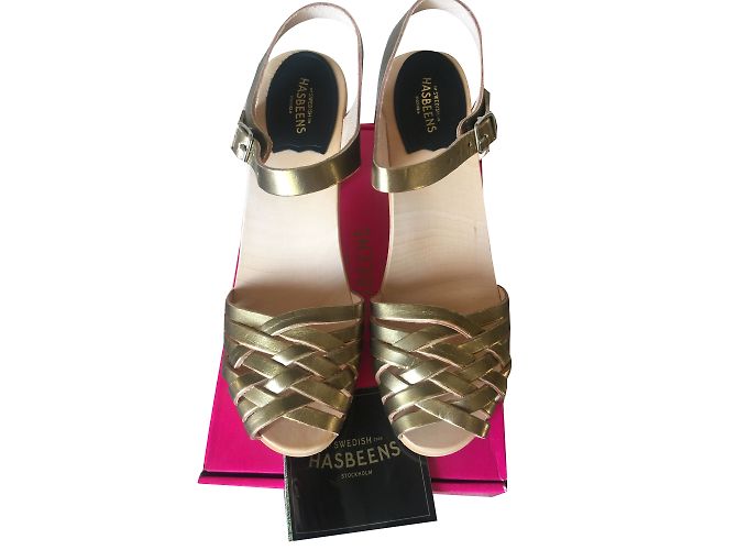 Swedish Hasbeens Sandals Golden