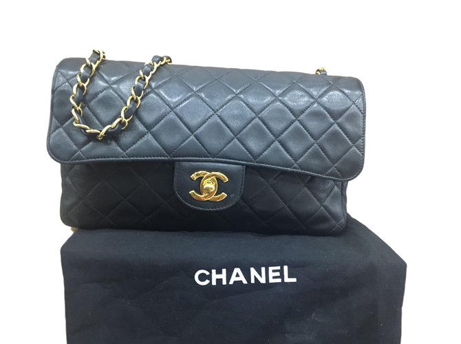 Classique Chanel Timeless Cuir Noir  ref.44413