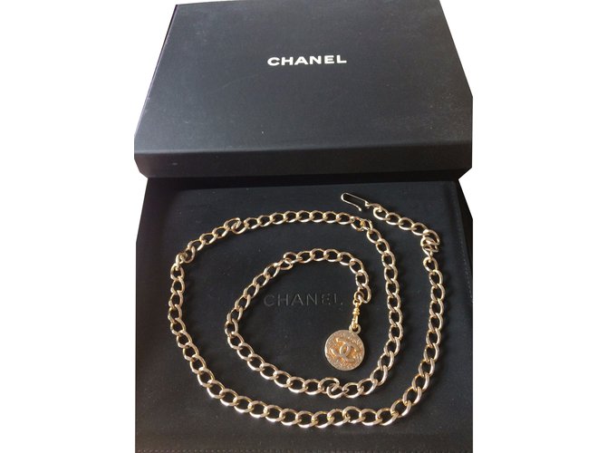 Chanel Collar de cinturón vintage Plata Metal  ref.44482