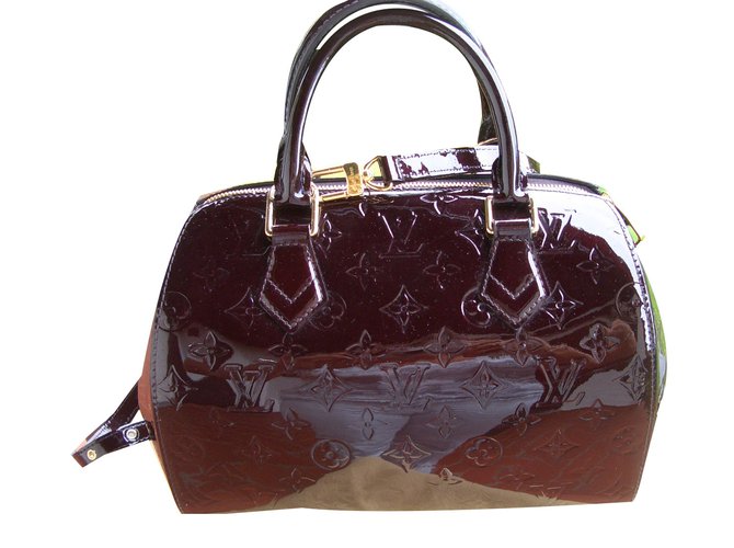 Louis Vuitton Vernis Montana Hand Bag Small