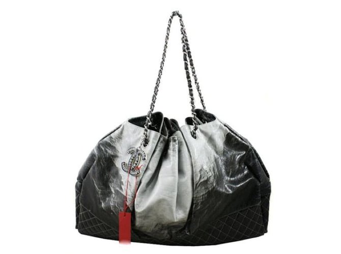 Chanel Handbag Black Grey Leather  ref.44835