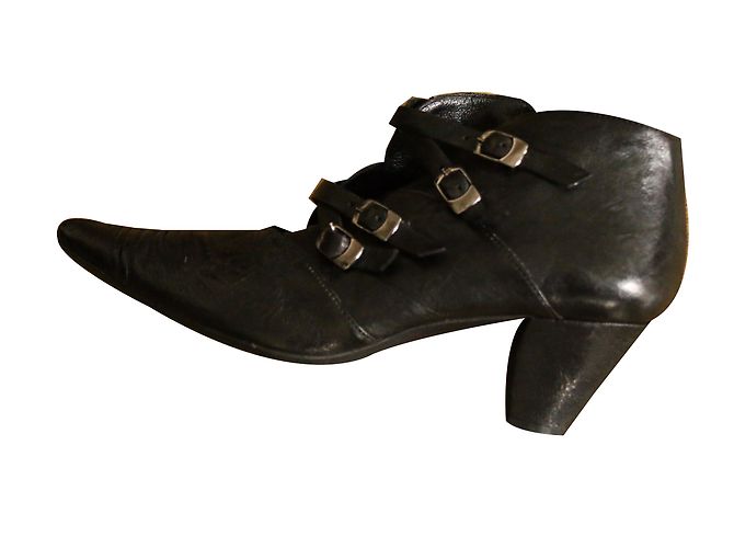 Autre Marque Botines HEYRAUD de cuero negro