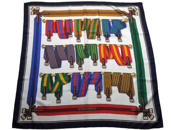 Hermès Silk scarves Multiple colors  ref.45083