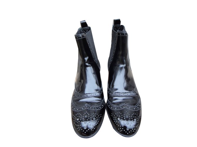 Dolce & Gabbana Botas de tornozelo Preto Couro envernizado  ref.45160
