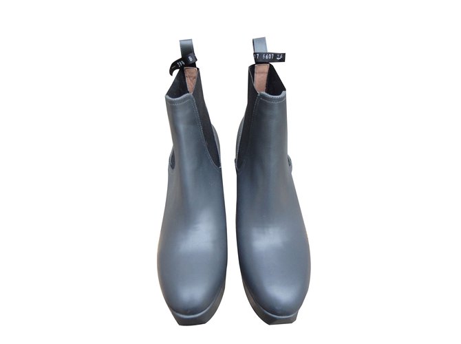 Robert Clergerie Ankle Boots Grey Leather  ref.45161