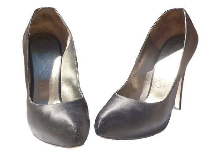 Salvatore Ferragamo Absatzschuhe Satin Schwarz 12cm