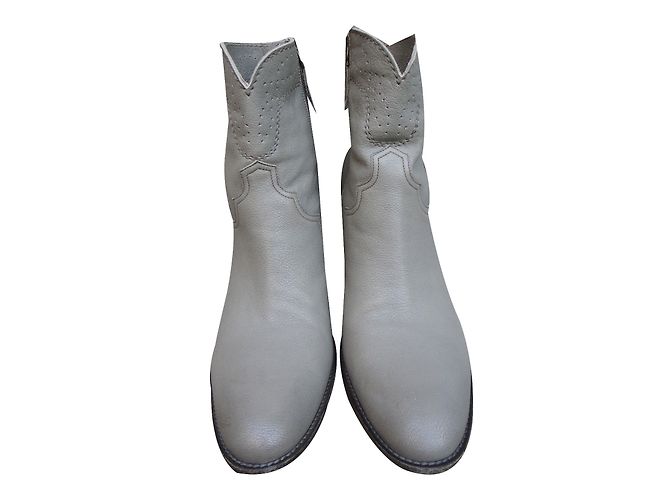 Botines Sartore de piel gris
