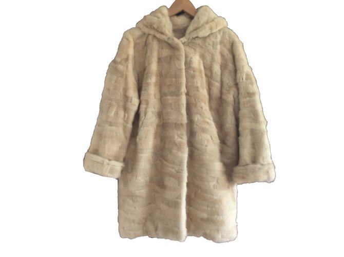 Autre Marque Coats, Outerwear Beige Fur  ref.45435