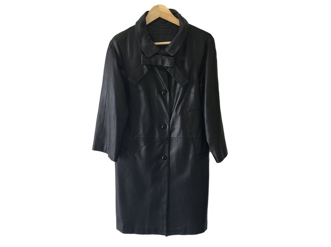 Madame A Paris Coats, Outerwear Black Leather  ref.45617