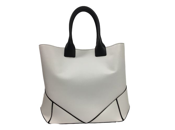 Givenchy Tote fácil