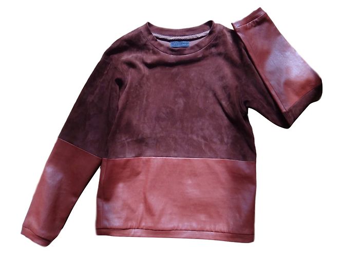 Stouls Emma Lammfell Pullover Hummerfarbe
