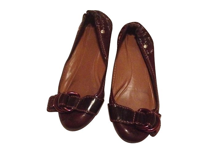 Sapatilhas Chloé em verniz bordeaux