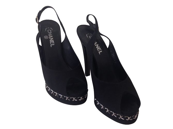 Chanel High Heels Black Lambskin and Cloth 41.5